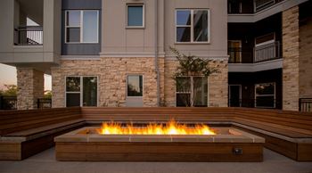 Outdoor lounge with firepit